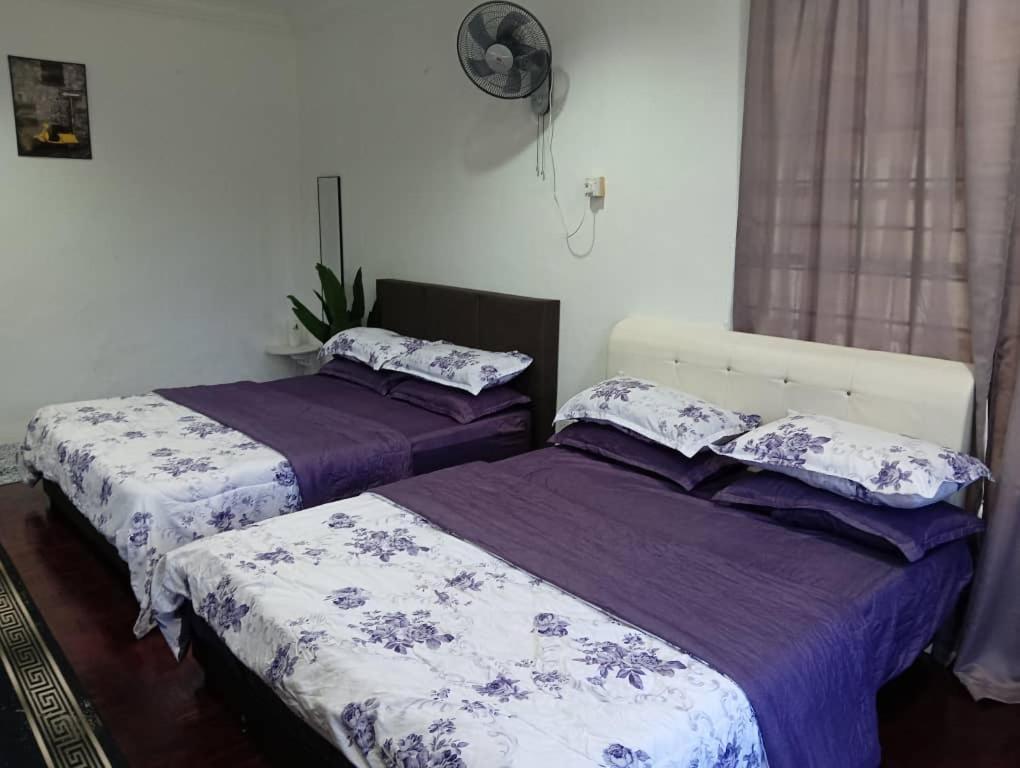 Naurah Homestay Sungai Petani Esterno foto